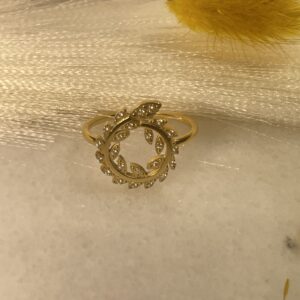 Bague Couronne Dorée à Feuilles Serties de Zircones